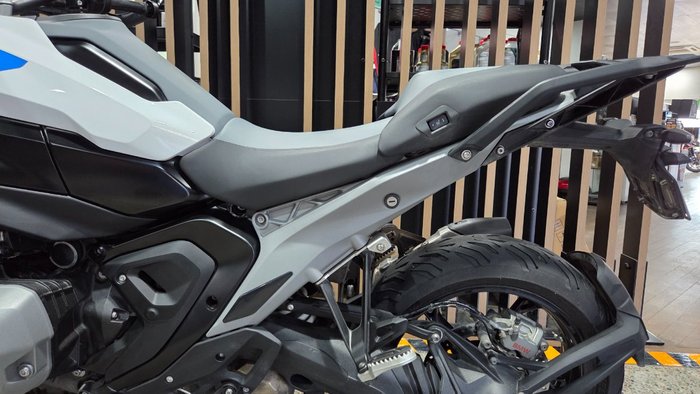 2024 BMW Motorrad R 1300 GS LIGHT WHITE UNI