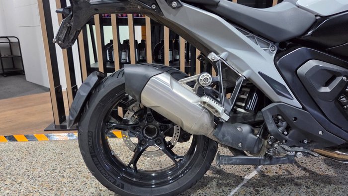 2024 BMW Motorrad R 1300 GS LIGHT WHITE UNI