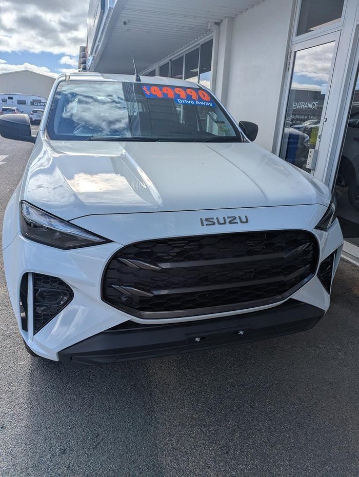 2026 Isuzu MU-X