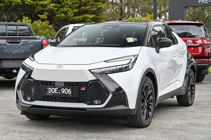 2025 Toyota C-HR GR Sport MAXH25R 4X4 On Demand Frosted White with Two-Tone Plus