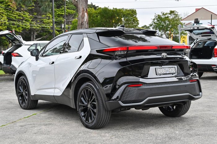2025 Toyota C-HR GR Sport MAXH25R 4X4 On Demand Frosted White with Two-Tone Plus