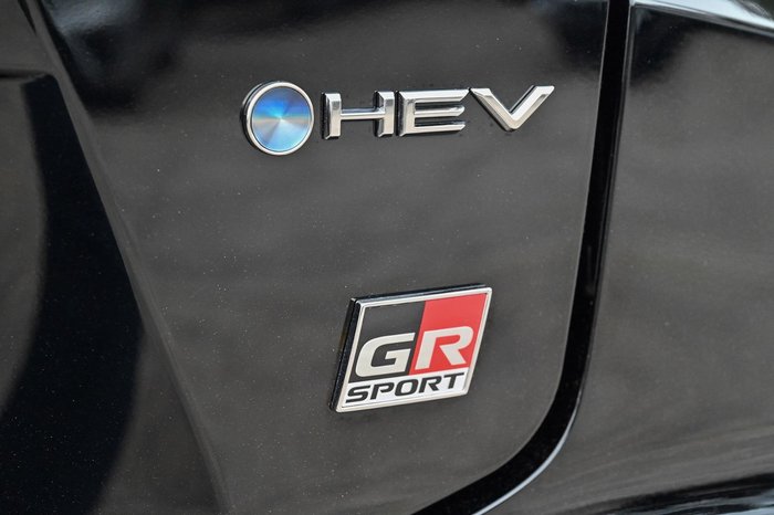 2025 Toyota C-HR GR Sport MAXH25R 4X4 On Demand Frosted White with Two-Tone Plus