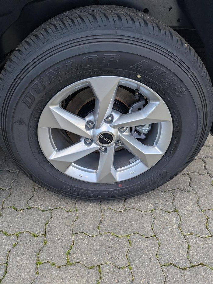2026 Isuzu MU-X LS-M