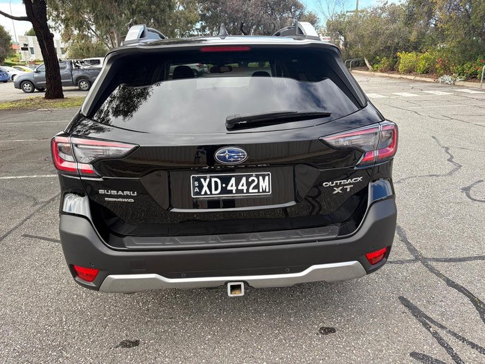 2023 Subaru Outback AWD Touring XT