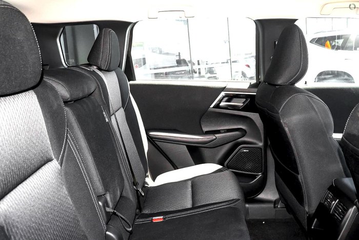 2026 Mitsubishi Outlander ES ZM MY26 Graphite Grey