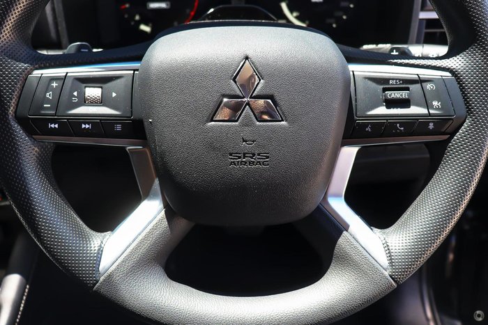 2026 Mitsubishi Outlander ES ZM MY26 Graphite Grey