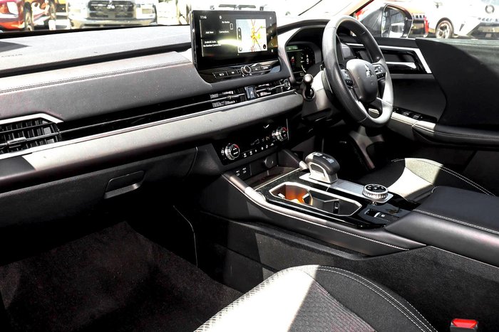 2026 Mitsubishi Outlander ES ZM MY26 Graphite Grey