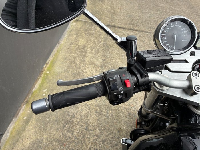 2010 Yamaha XJR1300 BLACK