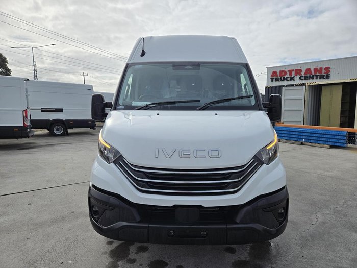 2026 Iveco Daily 42S18V
