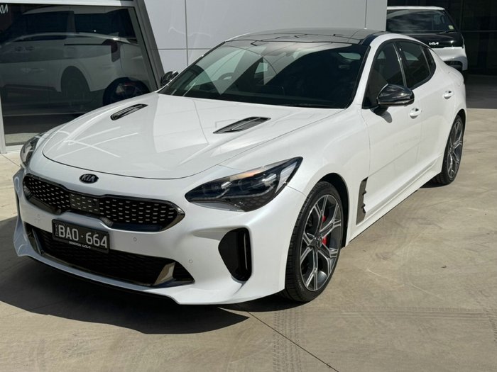 2019 KIA STINGER