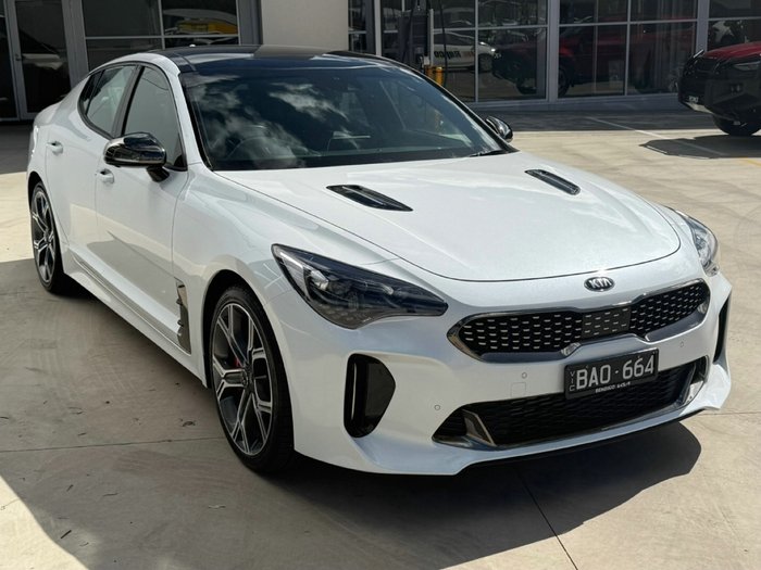 2019 KIA STINGER GT W MICHELIN