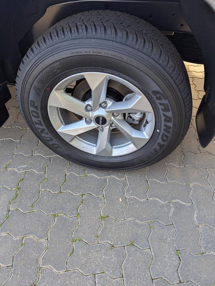 2026 Isuzu MU-X LS-M