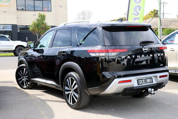 2024 Nissan Pathfinder Ti-L