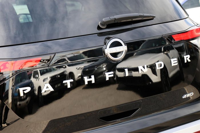 2024 Nissan Pathfinder Ti-L R53 MY23 4X4 On Demand Super Black