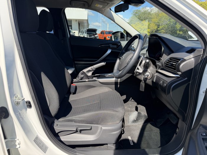 2022 Mitsubishi Eclipse Cross ES
