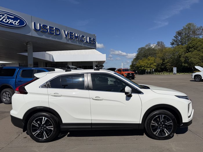 2022 Mitsubishi Eclipse Cross ES
