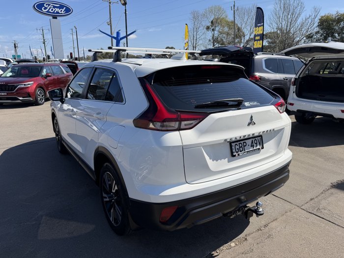 2022 Mitsubishi Eclipse Cross ES