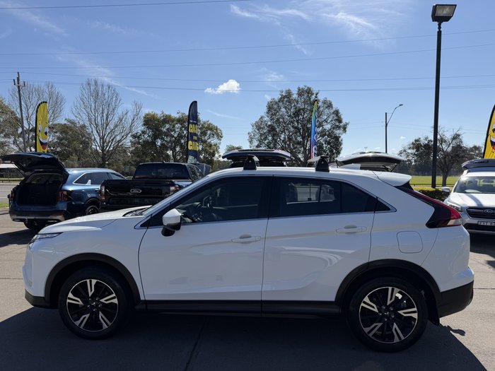 2022 Mitsubishi Eclipse Cross ES