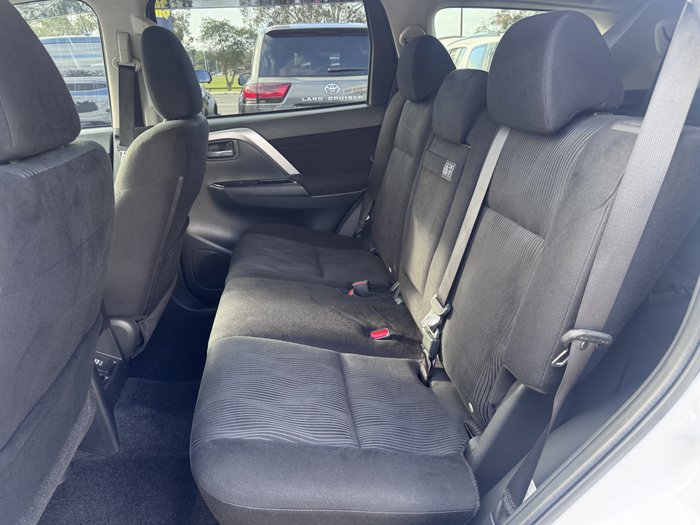 2022 Mitsubishi Pajero Sport GLS