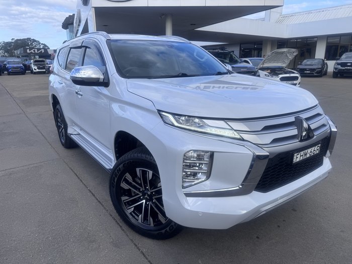 2022 Mitsubishi Pajero Sport