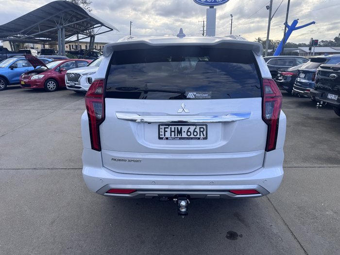 2022 Mitsubishi Pajero Sport GLS