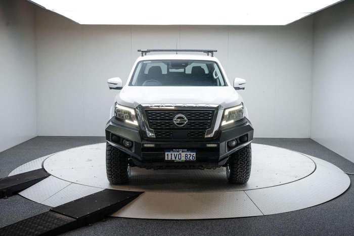 2021 Nissan Navara ST