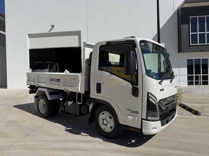 2026 Isuzu N Series NMR 65/45-150 DT D25 Tri-Tipper