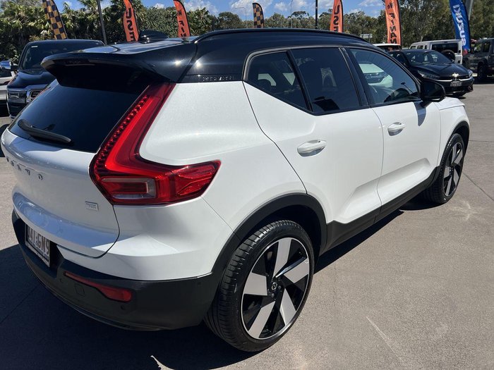 2022 Volvo XC40 Recharge Twin Pure Electric