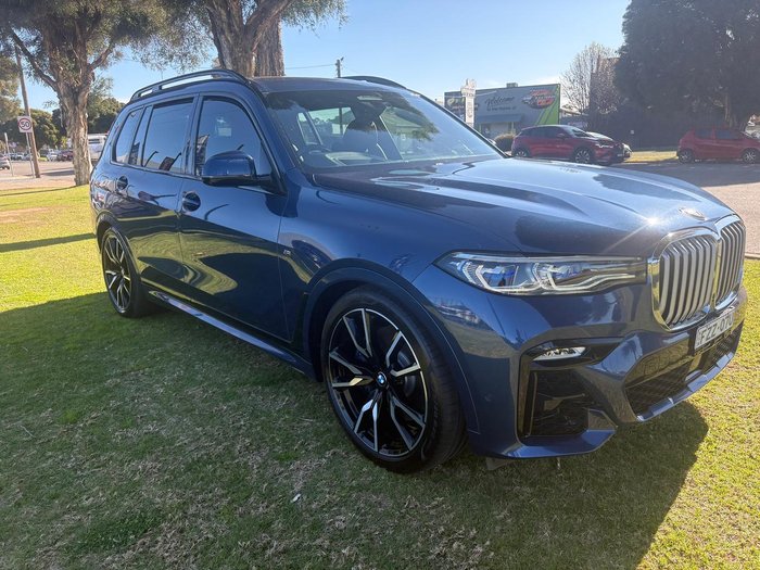 2021 BMW X7
