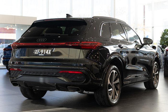 2025 Audi Q5 TFSI 150kW