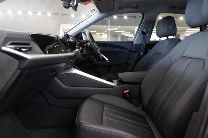 2025 Audi Q5 TFSI 150kW