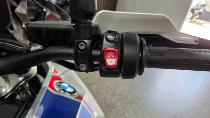 2026 BMW Motorrad R 1300 GS TROPHY WHITE