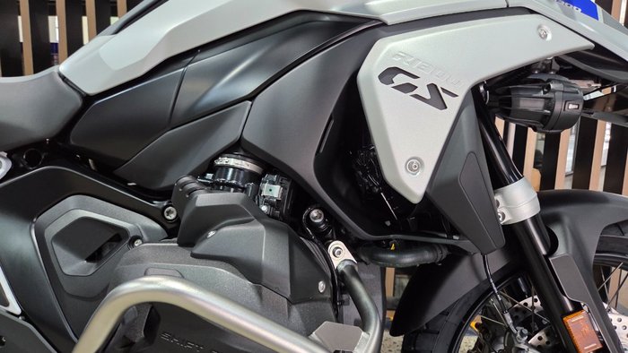 2026 BMW Motorrad R 1300 GS TROPHY WHITE