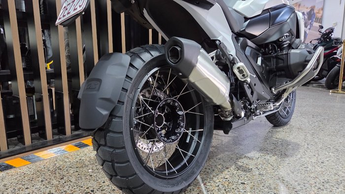 2026 BMW Motorrad R 1300 GS TROPHY WHITE