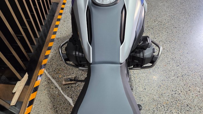 2026 BMW Motorrad R 1300 GS TROPHY WHITE