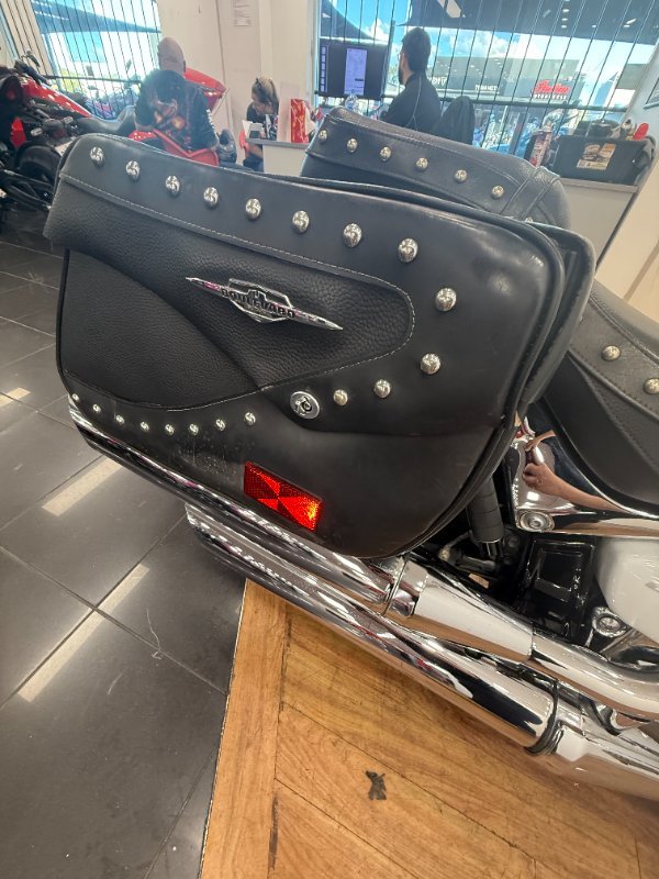 2021 Suzuki BOULEVARD C50T (VL800T) WHITE