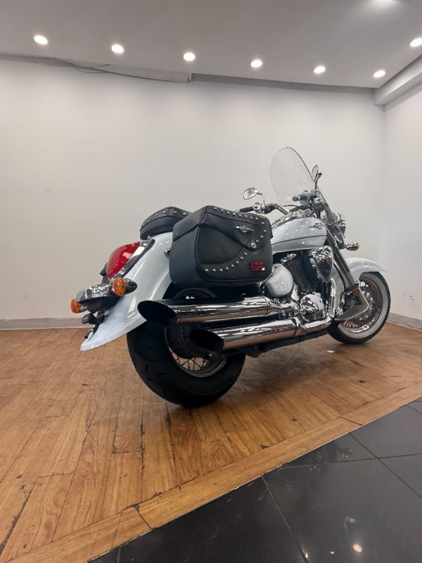 2021 Suzuki BOULEVARD C50T (VL800T) WHITE