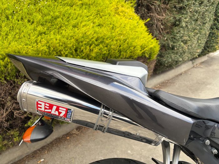 2004 Yamaha YZF-R1 Black