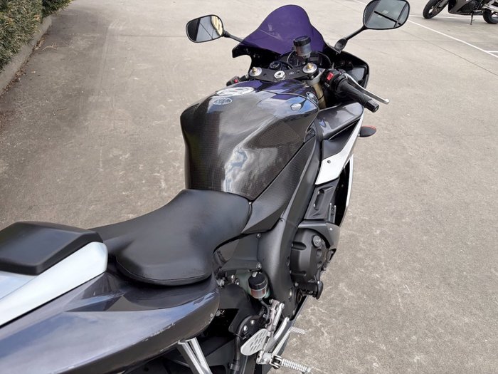 2004 Yamaha YZF-R1 Black