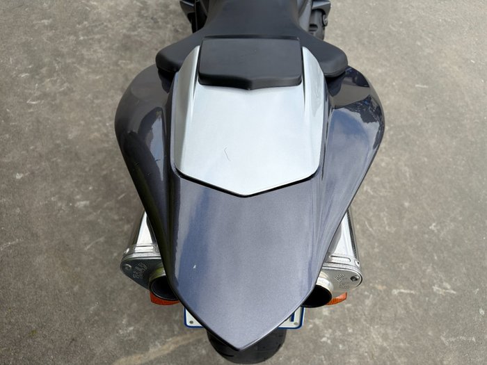 2004 Yamaha YZF-R1 Black