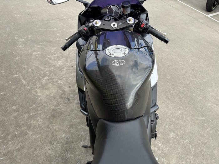 2004 Yamaha YZF-R1 Black
