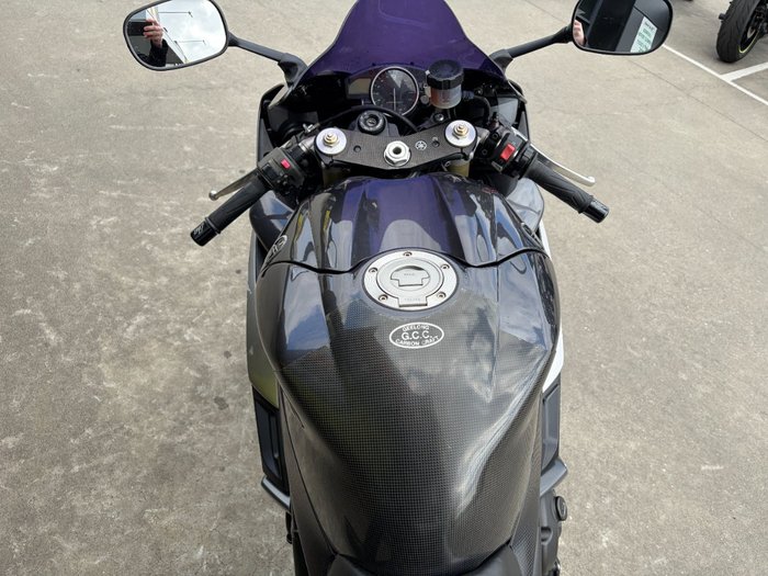 2004 Yamaha YZF-R1 Black