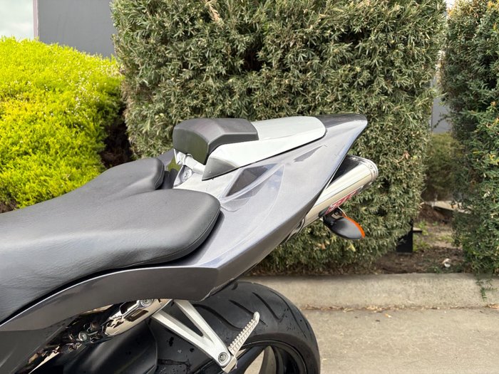 2004 Yamaha YZF-R1 Black