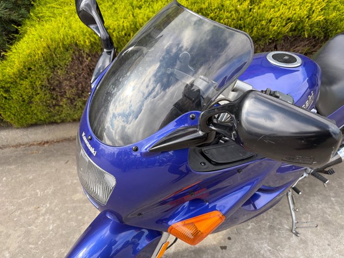 2002 Kawasaki ZZ-R250 (EX250) Blue