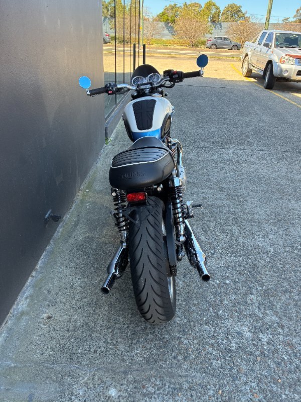 2023 Triumph BONNEVILLE T120 BLUE