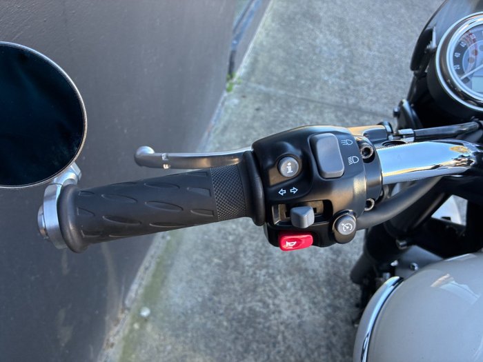 2023 Triumph BONNEVILLE T120 BLUE