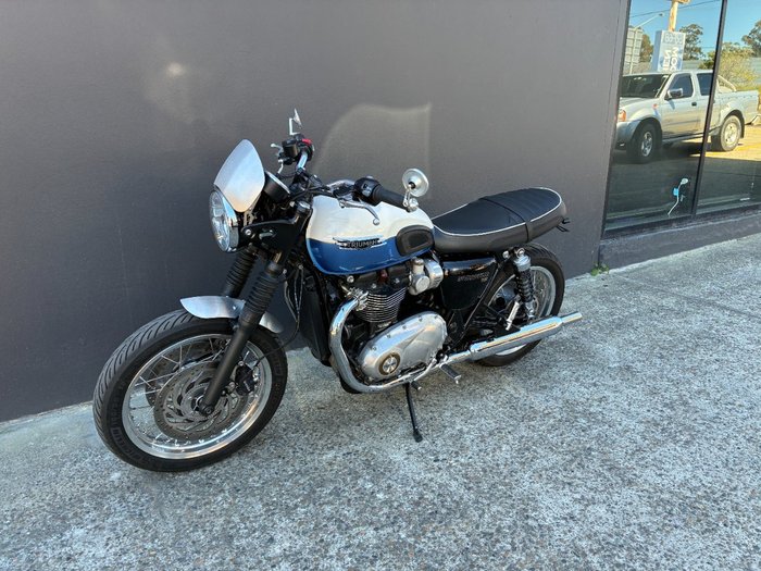 2023 Triumph BONNEVILLE T120 BLUE