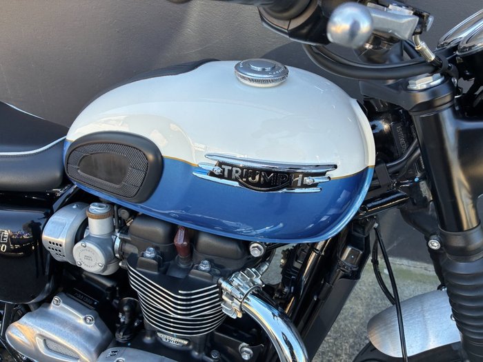 2023 Triumph BONNEVILLE T120 BLUE