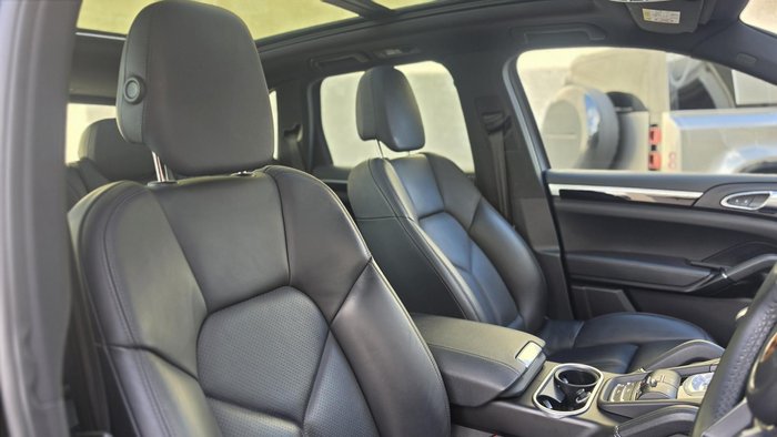 2016 Porsche Cayenne S E-Hybrid