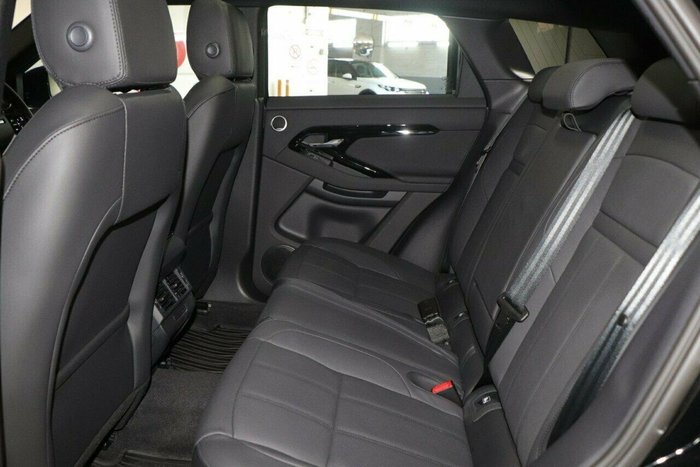 2026 Land Rover Range Rover Evoque P250 Dynamic SE